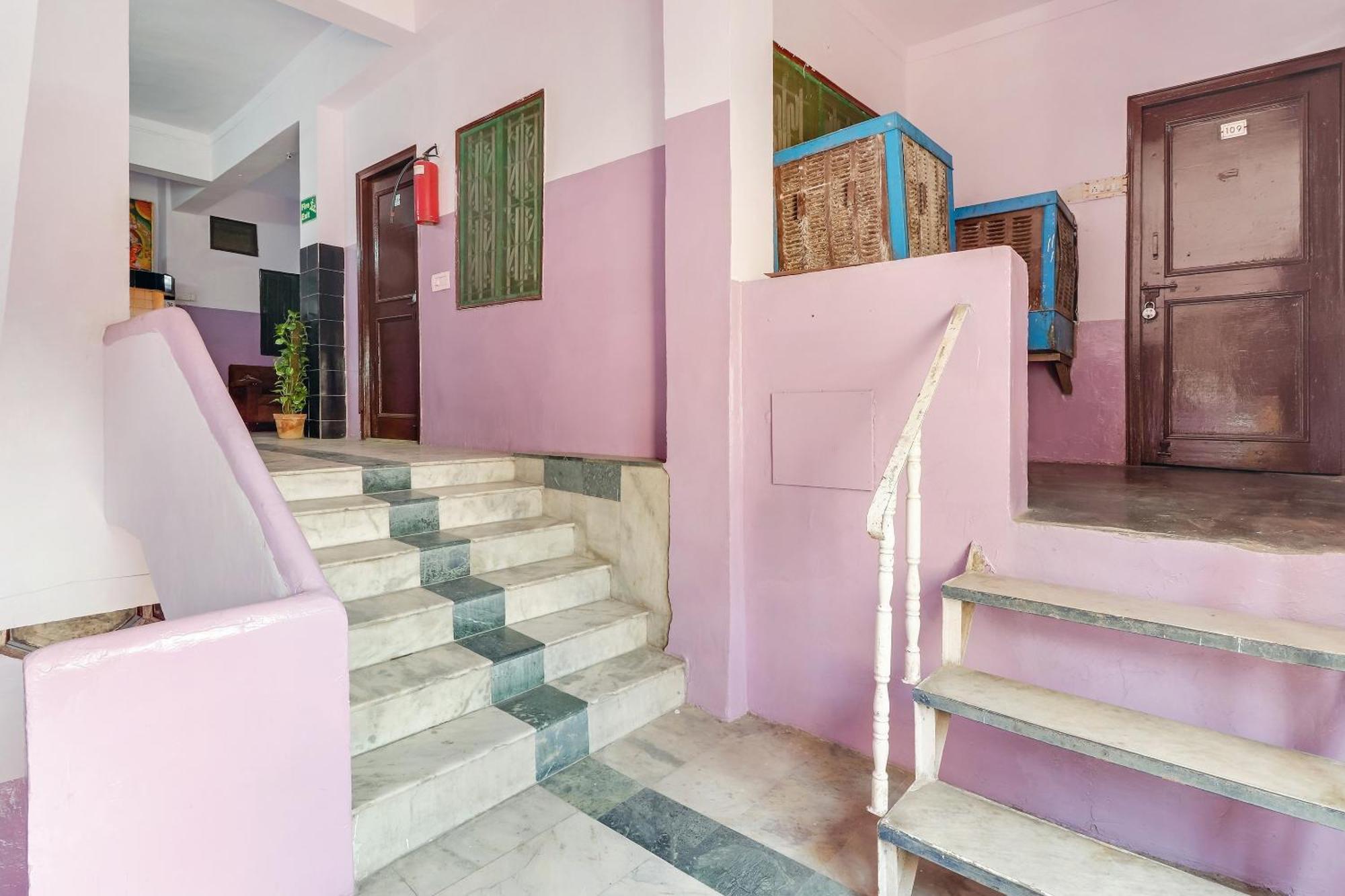 Hotel Bhaskar By Grb Ghaziabad Buitenkant foto
