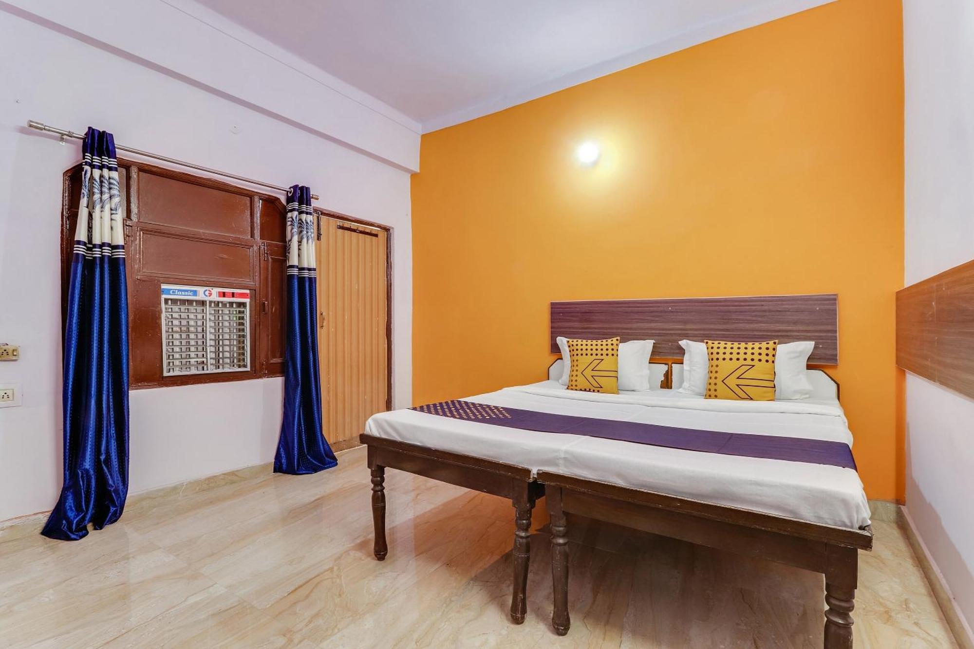 Hotel Bhaskar By Grb Ghaziabad Buitenkant foto