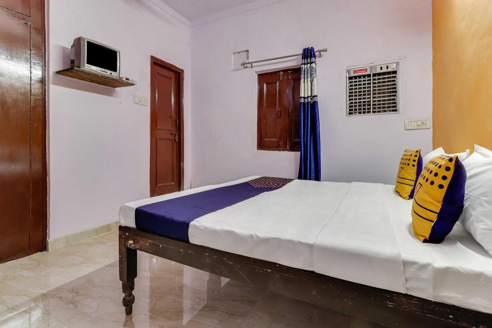 Hotel Bhaskar By Grb Ghaziabad Buitenkant foto