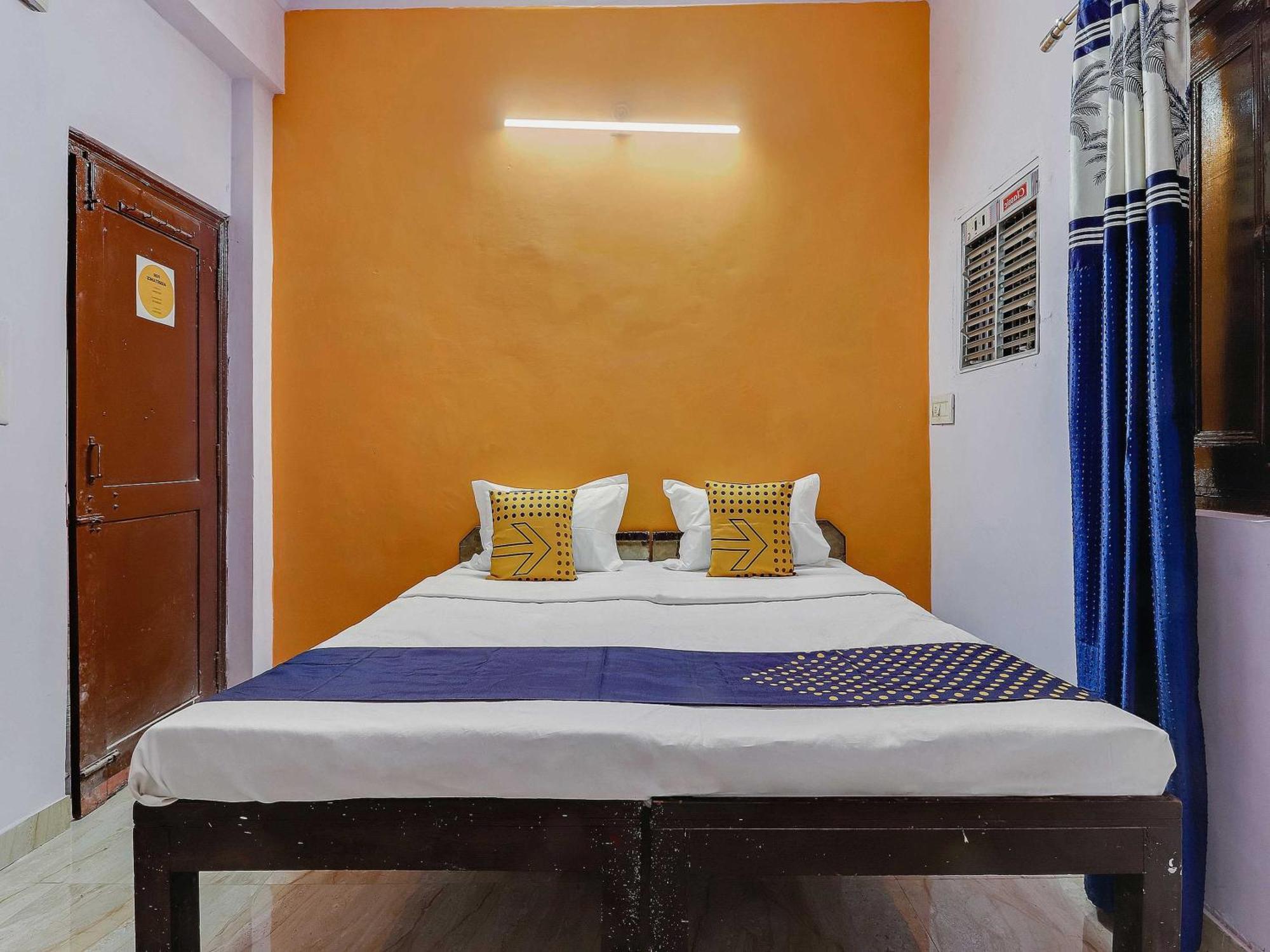 Hotel Bhaskar By Grb Ghaziabad Buitenkant foto