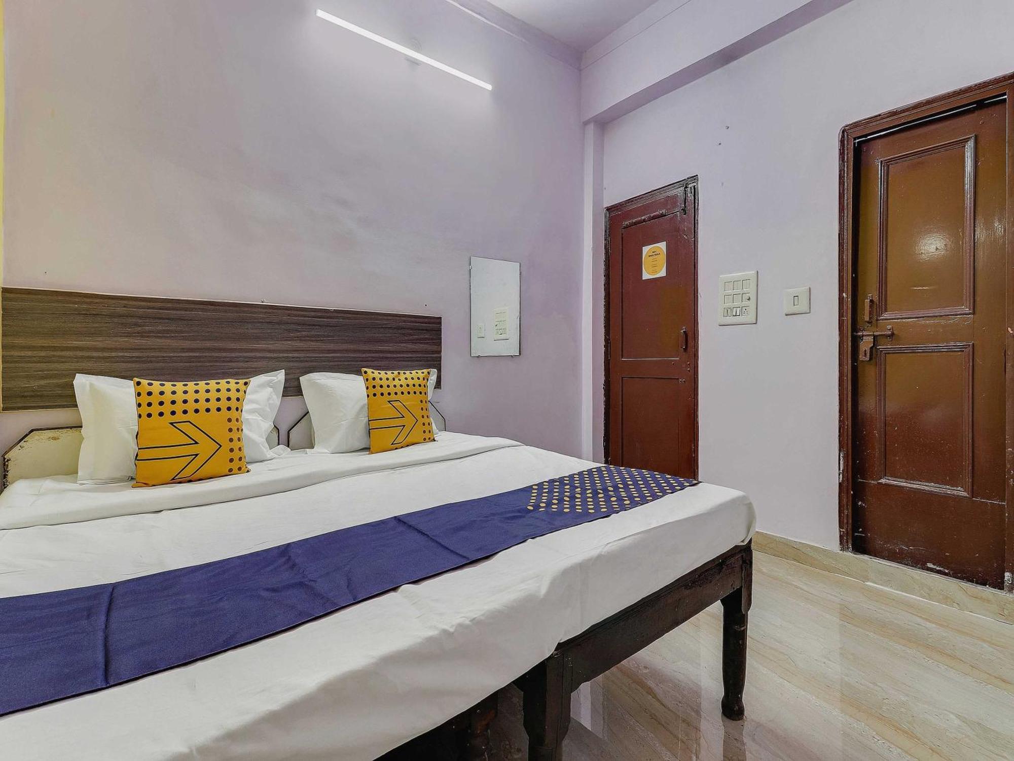 Hotel Bhaskar By Grb Ghaziabad Buitenkant foto