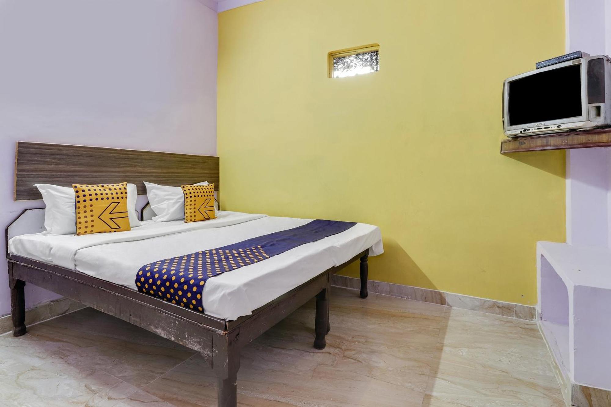 Hotel Bhaskar By Grb Ghaziabad Buitenkant foto