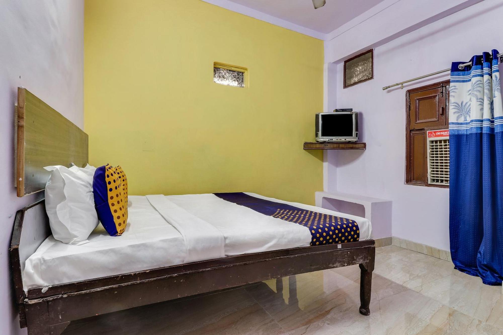 Hotel Bhaskar By Grb Ghaziabad Buitenkant foto