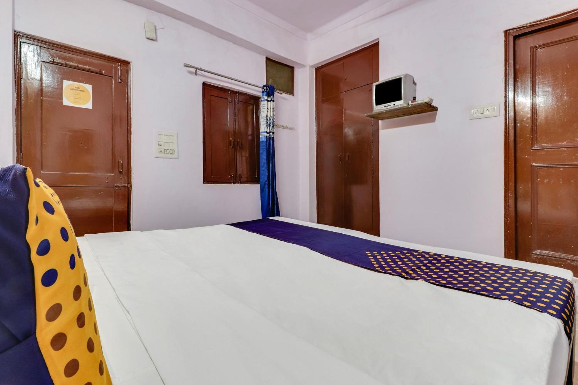 Hotel Bhaskar By Grb Ghaziabad Buitenkant foto