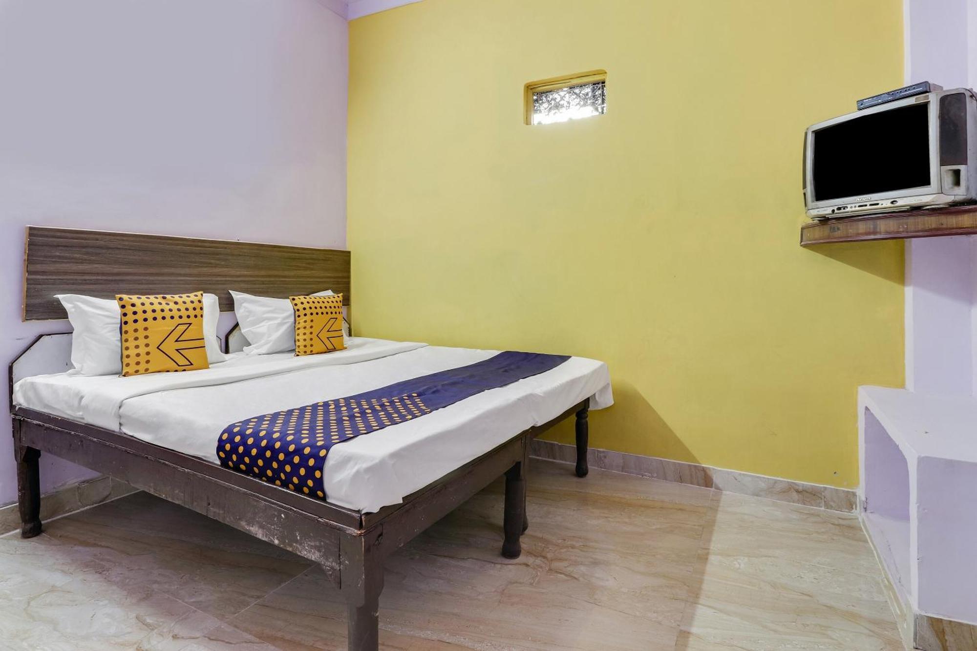 Hotel Bhaskar By Grb Ghaziabad Buitenkant foto